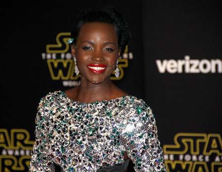 54013744 - lupita nyong'o at the world premiere of 'star wars: the force awakens' held at the tcl chinese theatre in hollywood, usa on december 14, 2015.