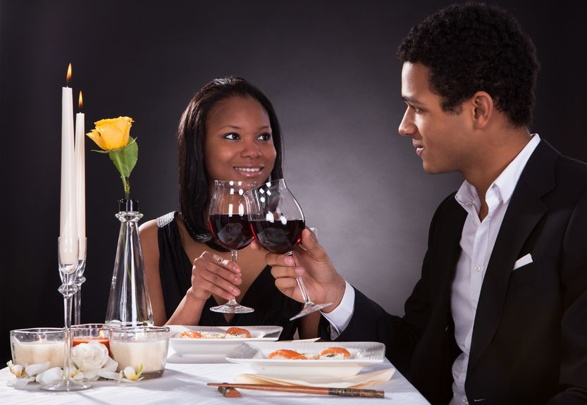19400023 - portrait of romantic couple toasting red wine at dinner Seven tips for getting back into the dating game